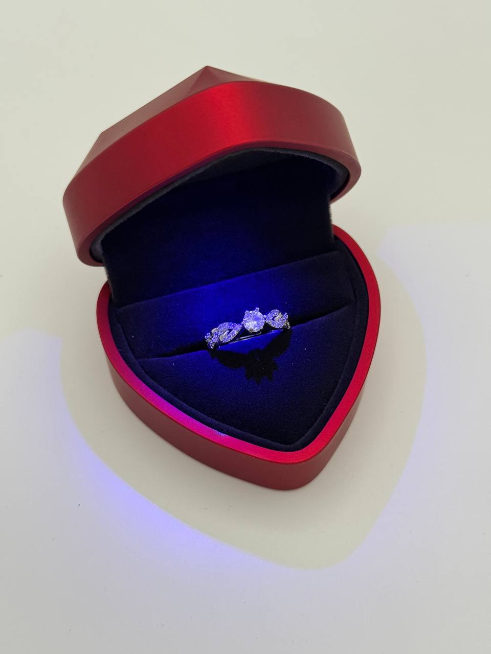  انگشتر جواهری زنانه 