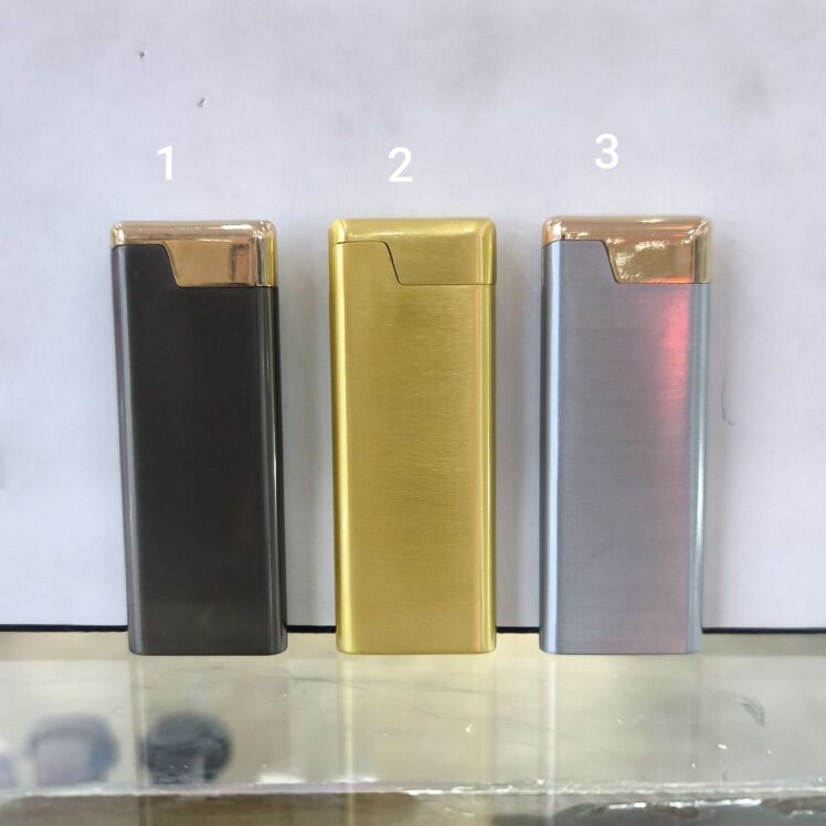 فندک مدل کارتی