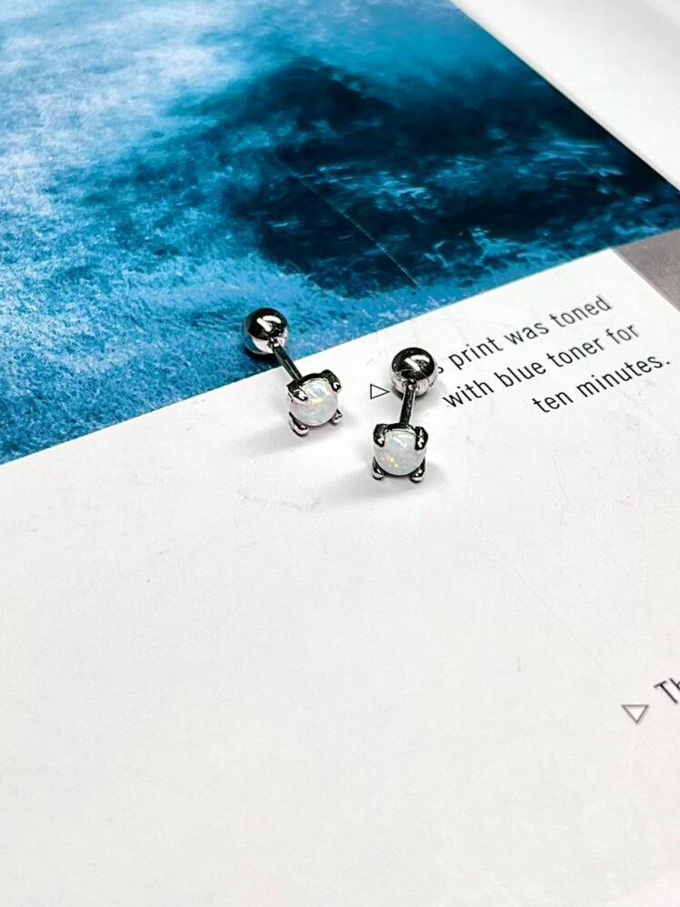 پیرسینگ گوش سنگ اوپال