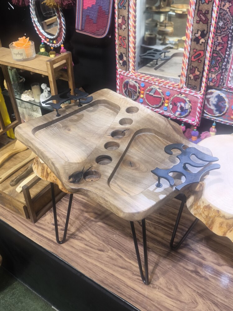 اردو خوری شاخ گوزنی دسته فلزی چوب گردو کد 38